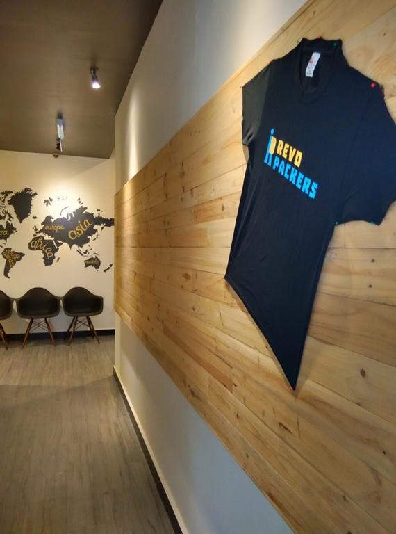 Revopackers Beds And Bunks Hostel Κουάλα Λουμπούρ Εξωτερικό φωτογραφία